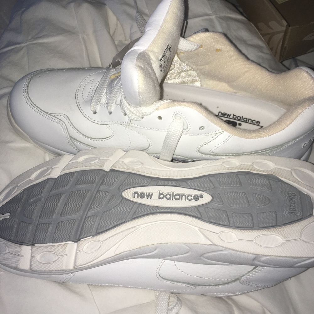 New balance 9 1/2. NWT